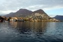 Olaszország, Lugano, víz, tó, hegyek, hó, havas hegycsúcs